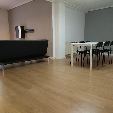 Piso Para Grupos En Logroño Eksteriør billede